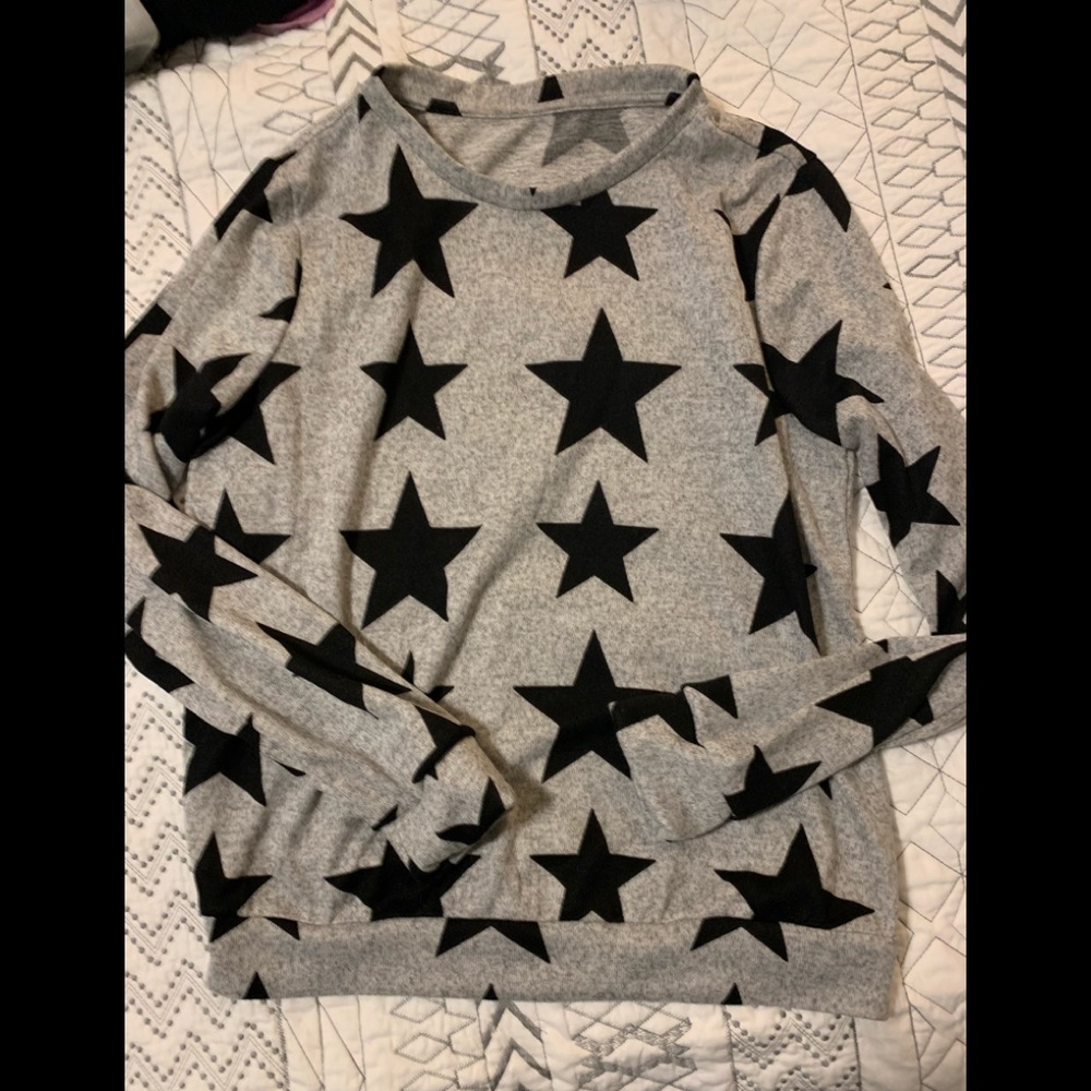 Star sweatshirt